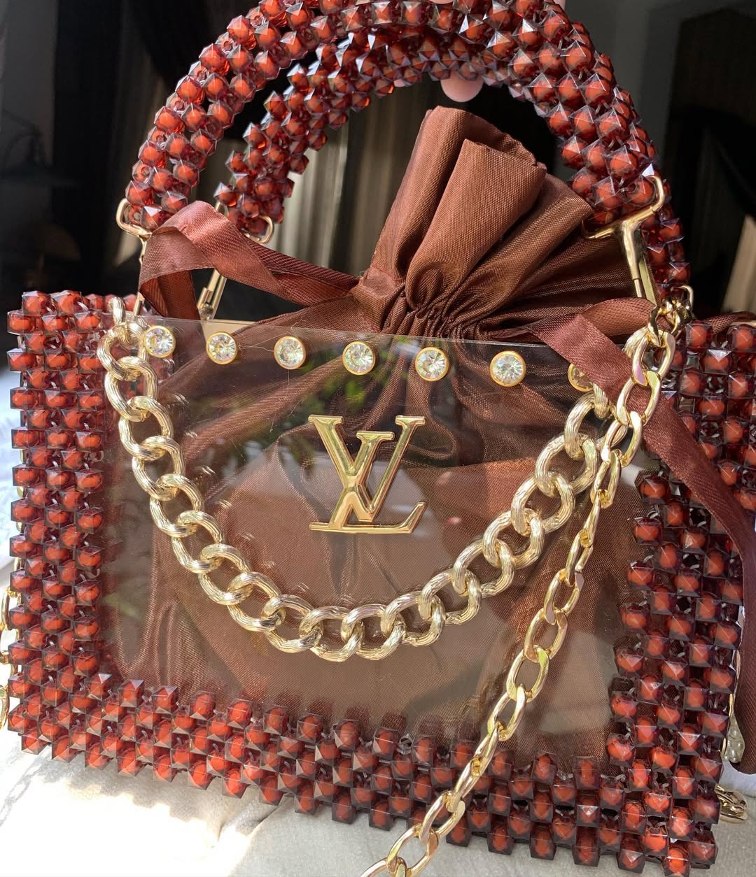 Ladies Bags, white stylish Ladies Purse with golden chain