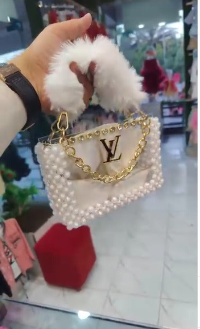 Ladies Bags, white stylish Ladies Purse with golden chain